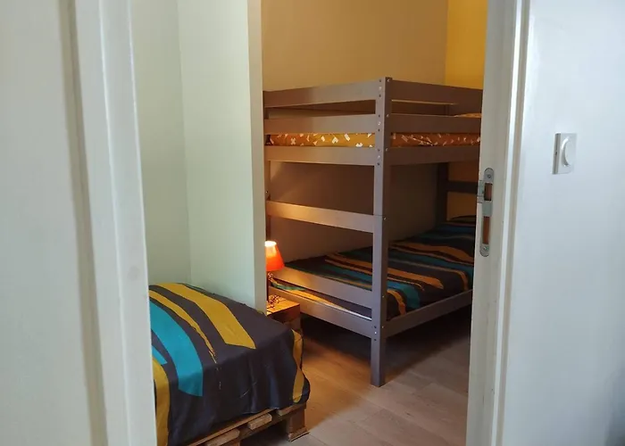 Maison Eco-concue Pres De Sarlat, 7 Pers, Wifi, Animaux Ok - Fr-1-828-11 펜션 수일락