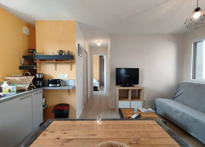 펜션 Maison Eco-concue Pres De Sarlat, 7 Pers, Wifi, Animaux Ok - Fr-1-828-11